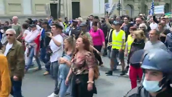 News video: Gesundheitspass: In Frankreich sind Zehntausende dagegen