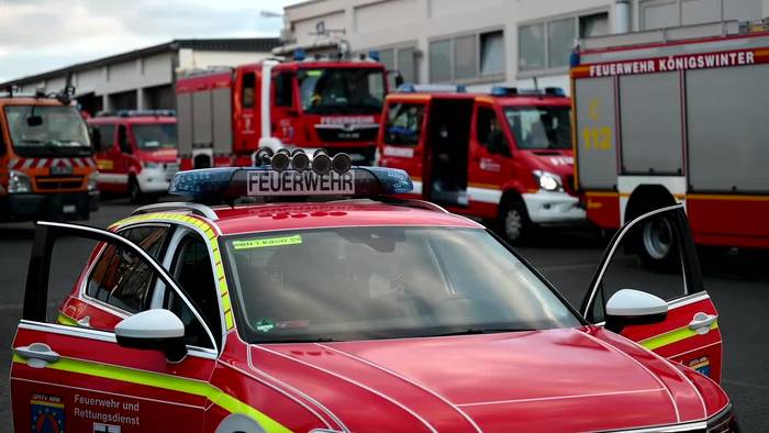 News video: Waldbrände: Feuerwehrkräfte aus NRW nach Athen gestartet