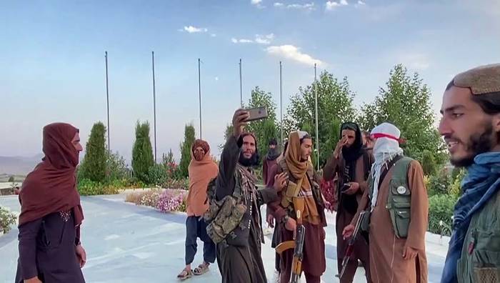 Video: Afghanistan: Dschihadisten weltweit feiern den Sieg der Taliban