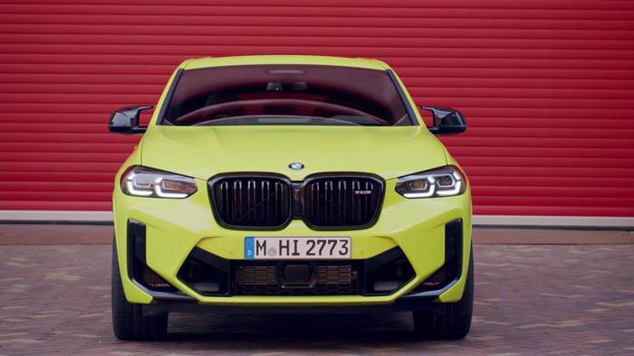 Video: M Sportpaket beim BMW X4 mit markanter Heckschürze