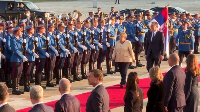 Video: Balkan-Reise: Angela Merkel will die EU-Osterweiterung