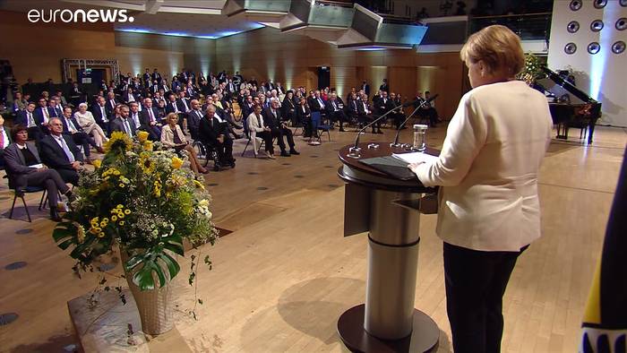 News video: Merkels Kritik bei der Einheitsfeier: 