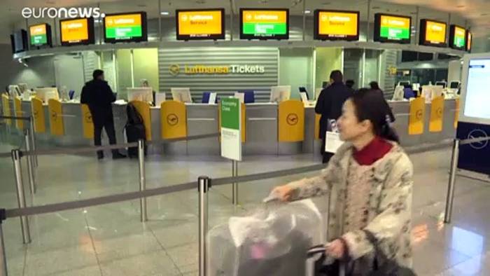 Video: Lufthansa erhöht Druck: Schon bald Impfpflicht für das Bordpersonal?