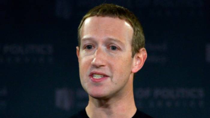News video: Mark Zuckerberg: Wegen Facebook-Ausfall verliert er Milliarden