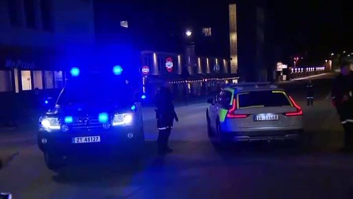Video: Fünf Tote in Kongsberg: 37-jähriger Däne als mutmaßlicher Bogenschütze festgenommen