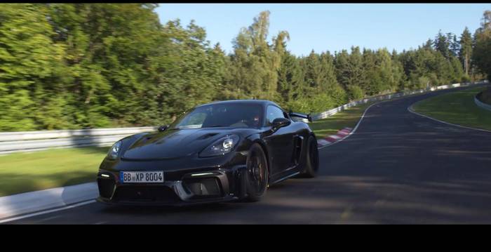 Video: Neuer Porsche 718 Cayman GT4 RS glänzt bei finalen Abstimmungstests