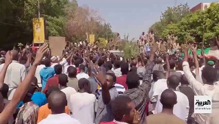 Video: Putsch im Sudan: Armee schießt auf Demonstrierende, mehrere Tote