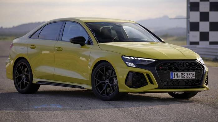 News video: Audi RS 3 Sportback und RS 3 Limousine - Die Klaviatur des sportlichen Fahrens