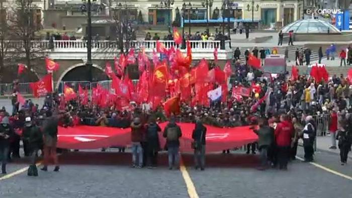 News video: Kommunisten begehen Jahrestag der Oktoberrevulotion