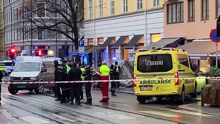 Video: Messerattacke in Oslo: Polizei erschießt Angreifer