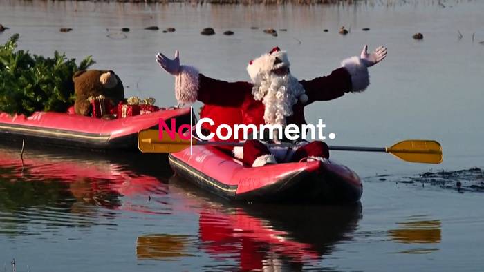 News video: Nikolaus paddelt im Boot über den See Genezareth