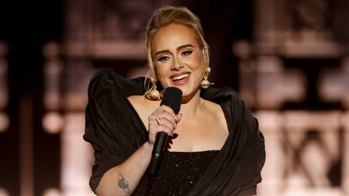 Video: Spotify ändert für Adele diese Funktion