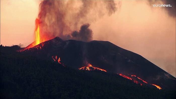 Video: Das abrupte Ende einer Ruhephase des Vulkans: 371 Erdbeben auf La Palma