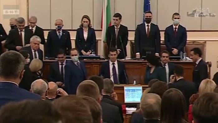 News video: Neustart in Bulgarien - Parlament billigt Anti-Korruptions-Kabinett