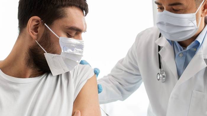 Video: EU-Beschluss: Impfnachweis verfällt ohne Booster nach neun Monaten