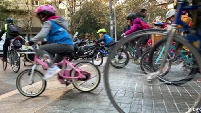 News video: Gemeinsam mit dem Rad zur Schule: der Bicibus