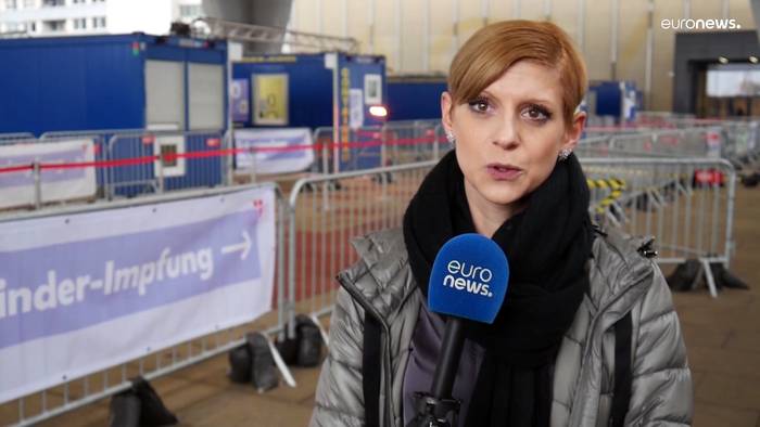 Video: Betrug in Impfzentrum in Wien: Pass ohne Pieks