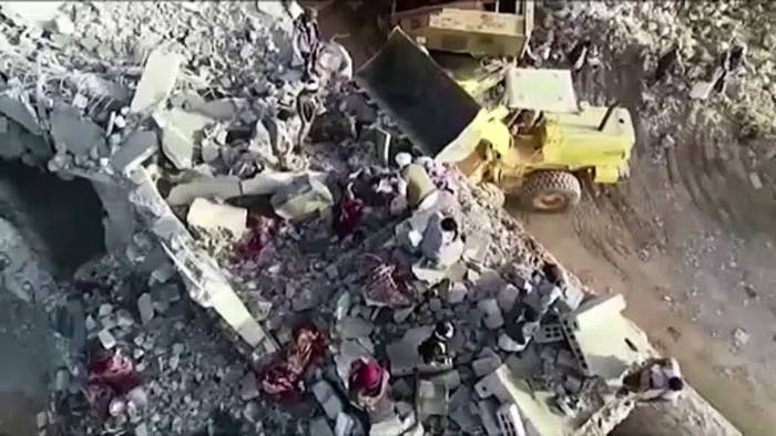 Video: Dutzende Tote nach Luftschlägen - Vergeltung für Angriff auf VAE?