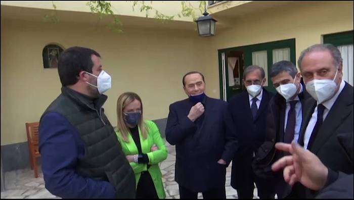Video: Rückzieher: Silvio Berlusconi tritt nicht zur Präsidentschaftswahl an