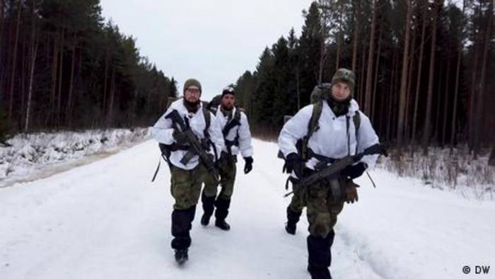 Video: Estland: Freiwillige proben den Ernstfall