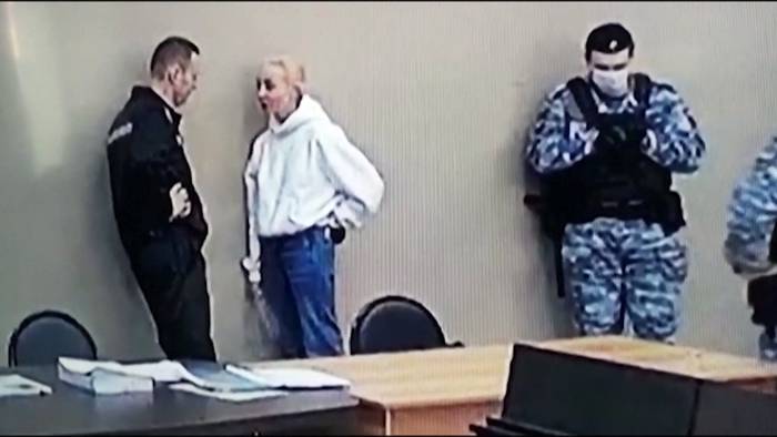 Video: Neue Anklage gegen Nawalny: Es drohen 10 weitere Jahre Haft