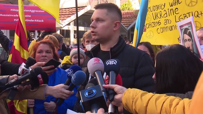 Video: Nordmazedonier: Aus Frust - über 17 Jahre EU-Kandidatur - pro-russisch