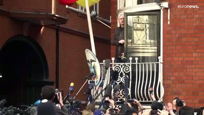 News video: Julian Assange darf laut Gerichtsurteil an USA ausgeliefert werden