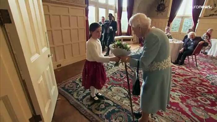Video: Die Queen ist 96 Jahre alt - Feier im kleinen Kreis