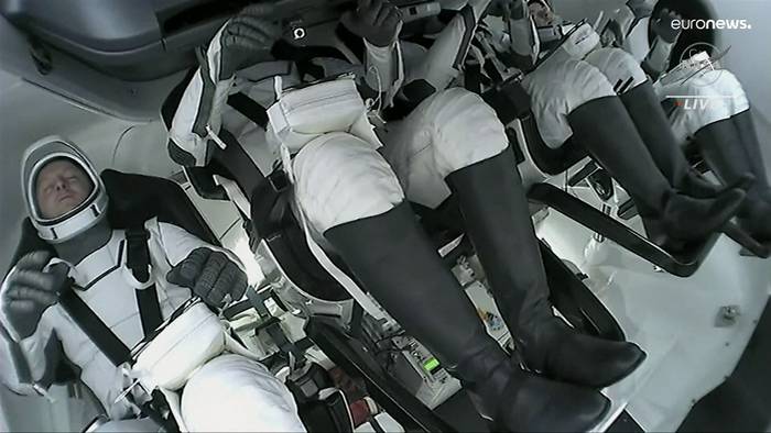 News video: 4 Astronauten nach Rückkehr von ISS wieder sicher auf der Erde gelandet