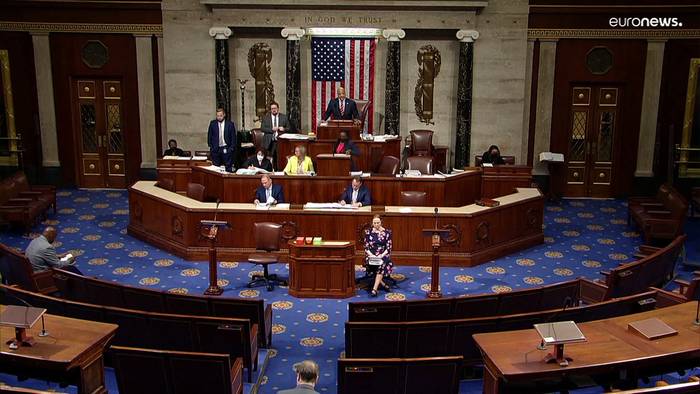 Video: US-Repräsentantenhaus billigt weiteres Hilfspaket für Ukraine