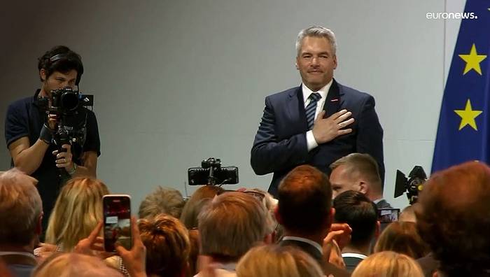 News video: Dank Treffen mit Putin? Rekordergebnis von 100 %: Kanzler Karl Nehammer ist ÖVP-Chef