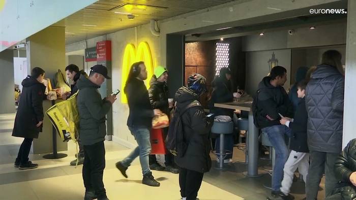 Video: Russland ohne McDonald's - Fast-Food-Riese verkauft seine Restaurants