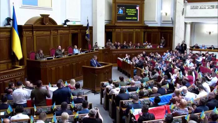 Video: Polens Präsident Duda in Kiew 