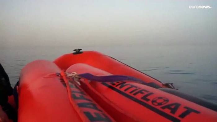 Video: Sea-Watch 3 rettet 222 Menschen im Mittelmeer