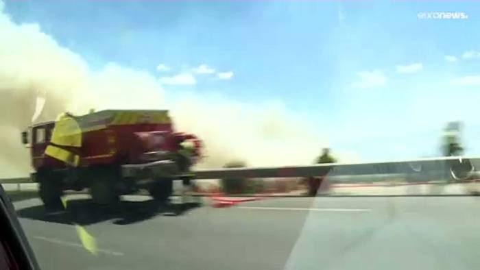 Video: Mehrere Waldbrände in Südfrankreich