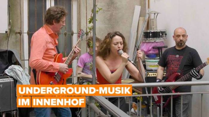 News video: In diesem versteckten Innenhof kannst du kostenlos der Underground-Musikszene lauschen.