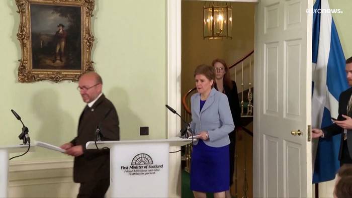 Video: Neuer Anlauf: Sturgeon kündigt neues Unabhängigkeitsreferendum für Schottland an