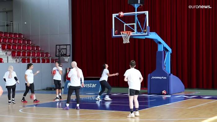 Video: Wie Basketball Brücken baut - für Team aus Palästina