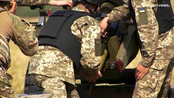 Video: Ukrainische Soldaten lernen Einsatz von Langstreckenraketen über 80 km
