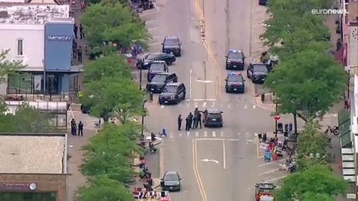 News video: Mindestens 6 Tote nach Schüssen auf Parade in Chicago