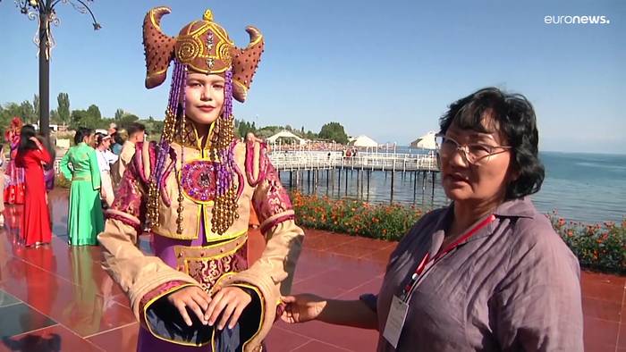 News video: So schräg ist kirgisische Mode auf dem Festival für Nomadenkultur