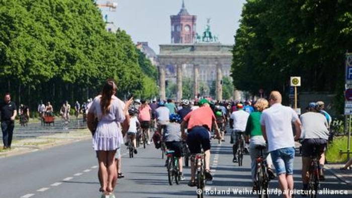 Video: Berlin soll fahrradfreundlicher werden