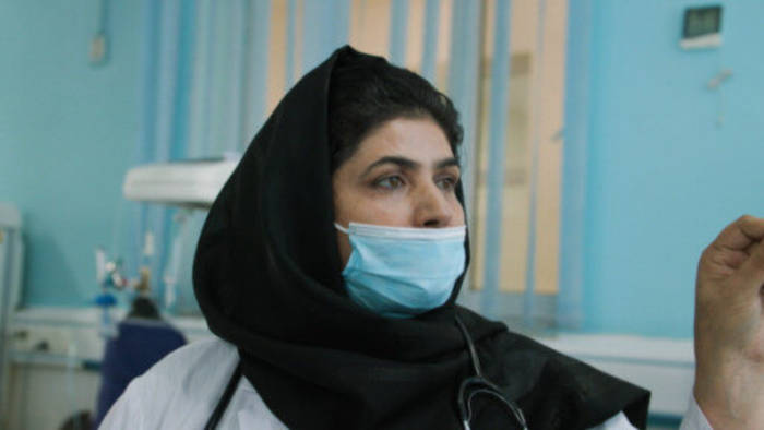 Video: Afghanistan: Ärztinnen dringend gesucht
