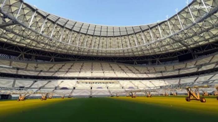 Video: Wo die Klimaanlage alles überragt: Katars Endspielstadion ist fertig