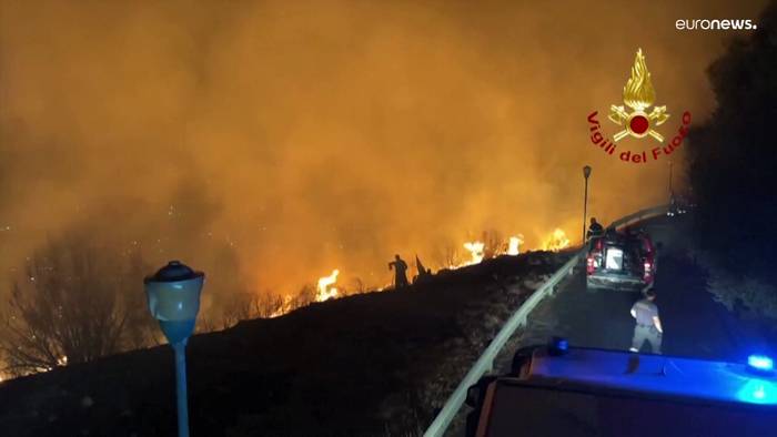 Video: Waldbrände wüten weiterhin im Süden Europas