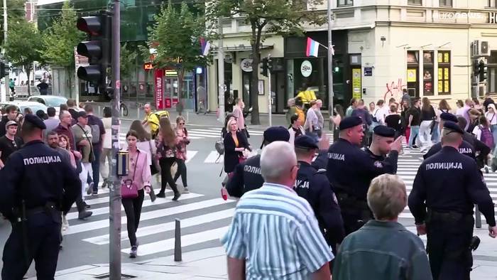 Video: Sicherheitsbedenken? Behörden verbieten EuroPride in Belgrad