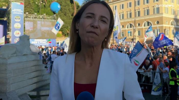 Video: Selfie-Show: Italiens Rechtsextreme feiern Giorgia Meloni schon vor der Wahl