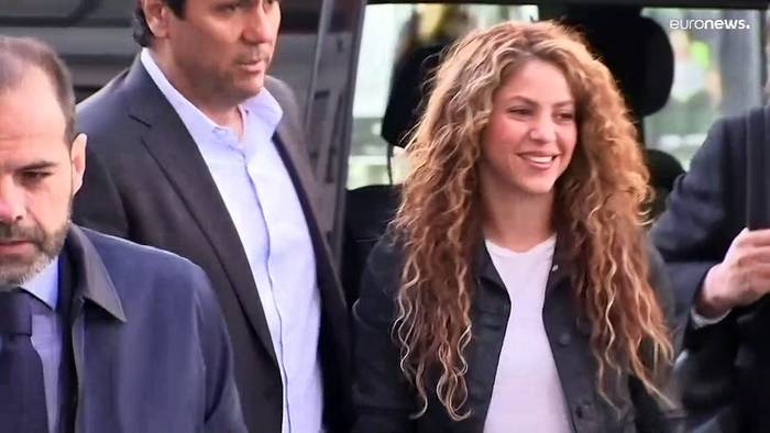 News video: Shakira drohen in Spanien 8 Jahre Haft