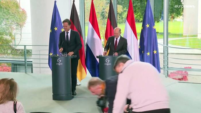 News video: EU-Kritik an Milliarden schwerem deutschen Rettungsschirm