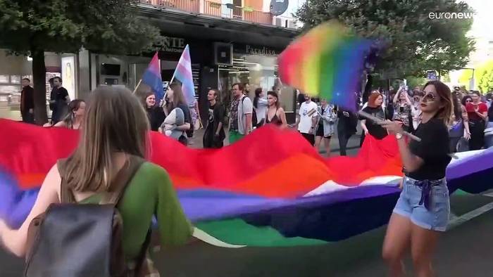 Video: Wie lief das mit dem LGBTQ-Marsch in Montenegro?